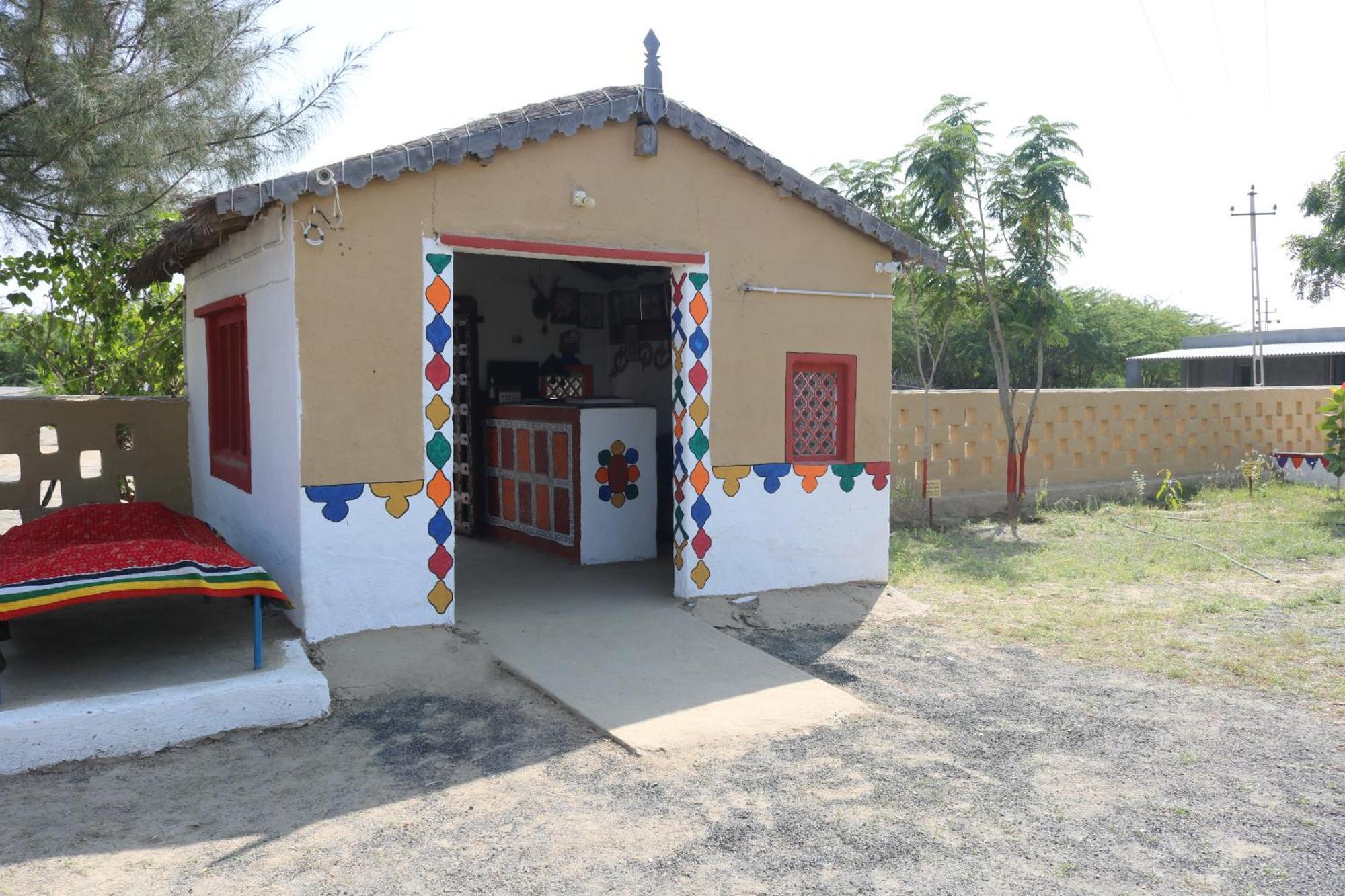 Banni Village Resort - Rann Of Kutch Bherandiāla المظهر الخارجي الصورة